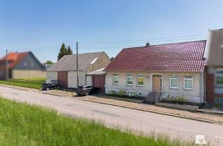 Einfamilienhaus kaufen in Breite Straße 84, 38489 Rohrberg, Einfamilienhaus mit Hof und kleiner Scheune!