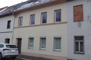 Anlageobjekt in 08371 Glauchau, Preiswertes 3FH in Glauchau/Oberstadt für den Anleger