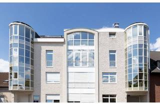 Villa kaufen in Burgstraße 35, 47877 Willich, Residenz / Anlageobjekt: Neuwertige 10-Raum-Villa, luxuriöse Innenausstattung: Willich / Düsseldorf