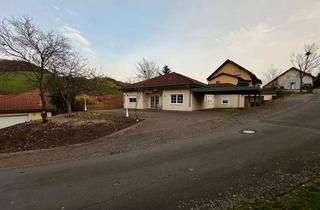 Haus kaufen in In Den Dörrwiesen 24, 66879 Oberstaufenbach, Stufenlos im Alter - Bungalow, einzugsbereit