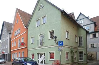 Haus kaufen in 74676 Niedernhall, Attraktives Stadthaus mit Loggia + PKW-Stellpl. in Niedernhall