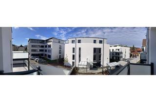 Wohnung kaufen in Wilhelm-Kraut-Straße 32, 72336 Balingen, Erstbezug mit Balkon und EBK: Stilvolle 2-Zimmer-Wohnung mit gehobener Innenausstattung in Balingen