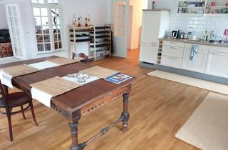 Lofts mieten in Klosterstrasse, 53474 Bad Neuenahr-Ahrweiler, Schickes Loft im Schlösschen mit XXL Küche und Turmzimmer