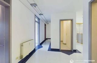 Praxen mieten in 93152 Nittendorf, Vielseitig nutzbare Praxisfläche mit 9 Zimmern – teilmöbliert und bezugsbereit