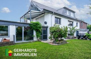 Einfamilienhaus kaufen in Tetendonk 84, 47929 Grefrath, Paar plus Lieblingsmensch. Oder plus Oma und Opa. Wohnen mit Charakter in ruhiger Lage von Grefrath.