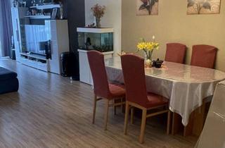 Wohnung kaufen in 63128 Dietzenbach, Freundliche und gepflegte 4-Zimmer-Wohnung mit Balkon und EBK in Dietzenbach