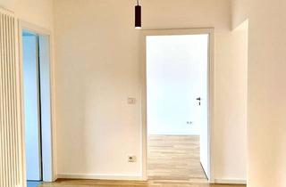 Wohnung kaufen in Schönwalder Straße 100, 13585 Spandau, Erstbezug! Provisionsfrei! Helle warme Wohnung mit Einbauküche und Balkon