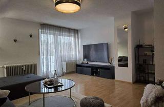Wohnung kaufen in 76744 Wörth, Gepflegte und helle 4-Zimmer-Dachgeschosswohnung mit Balkon und zwei Stellplätzen