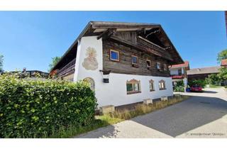 Bauernhaus kaufen in 83119 Obing, Bauernhaus in zentraler Wohnlage mit 2 großen Wohnungen in Obing am See! Vermietet - 3 % Rendite