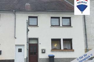 Haus kaufen in 66557 Illingen, Reihenmittelhaus in Hüttigweiler:Ideal für eine Familie mit Kindern...!