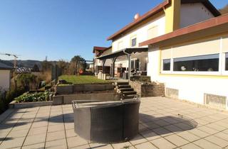 Einfamilienhaus kaufen in 71540 Murrhardt, Zweifamilienhaus in sonniger Halbhöhenlage, auch als Einfamilienhaus nutzbar