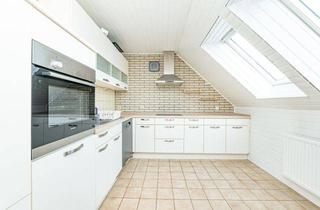 Anlageobjekt in 27432 Bremervörde, Zweifamilienhaus in Bestlage von Bremervörde – Viel Raum für Ihre Ideen!