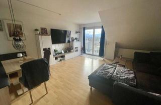 Wohnung mieten in 96515 Sonneberg, Geräumige 3-Zimmer-Maisonette-Wohnung mit Balkon und Garage in Sonneberg!