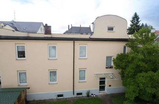 Wohnung mieten in Kargstraße 3a, 86154 Oberhausen, Altbau- Wohnung mit Balkon und gemütlicher Sauna in A-Oberhausen