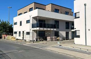 Wohnung mieten in Brüggenkamp 14, 33775 Versmold, Neubau-Wohnung mit eigenem Eingang, Stellplatz und Garten im EG – Zentrum Versmold