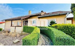 Haus kaufen in 34289 Zierenberg, Teilsaniertes Ein - Zweifamilienhaus + Nutzflächen mit Anbau in Traumlage mit Panoramablick