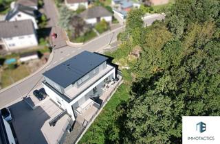 Penthouse kaufen in Herborner Straße, 55743 Idar-Oberstein, Exklusives Penthouse mit großer Dachterrasse – Stilvolles Wohnen oder renditestarkes Investment