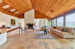 Villa kaufen in Dr. Schumacher-Straße, 69412 Eberbach, Über den Dächern von Eberbach: Stilvolle Villa mit unendlich viel Platz und herrlichem Wellnessbereich.