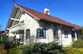 Einfamilienhaus kaufen in Uhlandstr., 86836 Untermeitingen, Einladendes Wohnkonzept: Einfamilienhaus mit vielfältigen Gestaltungsmöglichkeiten.
