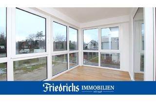 Wohnung kaufen in Elisabethstraße C, 26316 Varel, Stilvolle 3-Zimmer-Neubau-Wohnung im OG mit Wintergarten in zentraler Lage von Varel nahe Dangast