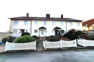 Haus kaufen in Sophienstraße 3c, 95488 Eckersdorf, Geräumiges Reihenmittelhaus mit Garage in ruhiger Wohnlage in Eckersdorf/Donndorf