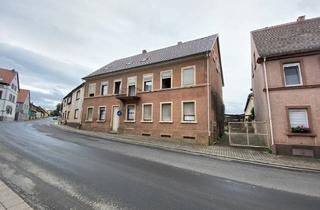 Haus kaufen in Hauptstraße, 67307 Göllheim, Dreifamilienhaus in zentraler Lage