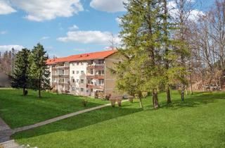Wohnung kaufen in Am Lainbach 17, 82431 Kochel, Kochel: 2-Zimmer-Wohnung mit Terrasse in ruhiger Wohnlage