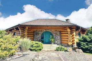 Haus kaufen in Brunnenstraße 46, 54518 Osann-Monzel, Freistehendes Architekten-Blockhaus mit Jakuzzi an der Mosel: Absolute Erholung! Über 180 m2 Fläche.