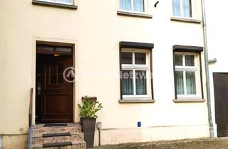 Reihenhaus kaufen in Am Markt 47, 16868 Wusterhausen, Sanierungsbedürftiges Reihenmittelhaus mit Potential