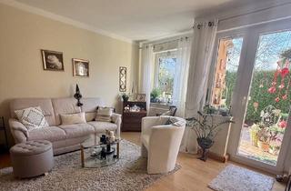 Wohnung kaufen in Robert-Koch-Str., 86343 Königsbrunn, Wohlfühlparadies! Stilvolle Dreizimmerwohnung mit eigenem Gartenanteil zu kaufen