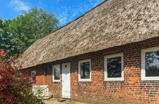 Haus kaufen in Raade, 25821 Almdorf, Mit fertiger Planung und Reitplatz - zwei Wohneinheiten möglich!
