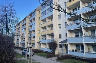 Wohnung kaufen in Neue Straße 24, 08297 Zwönitz, Sonnige 4-Raum Wohnung in Mitten von Zwönitz