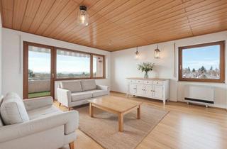 Wohnung kaufen in 88471 Laupheim, Über den Dächern von Laupheim! Grandiose 3,5 Zimmer Wohnung mit sagenhaftem Weitblick!