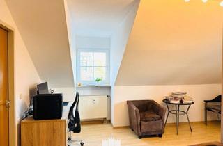 Wohnung kaufen in 94036 Haidenhof Nord, 2-Zimmer DG-Wohnung mit Balkon