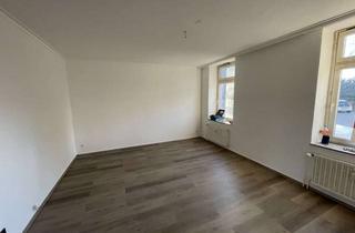 Wohnung mieten in Schemannstr. 48, 45884 Rotthausen, Frisch renovierte EG 1,5 Raum Wohnung mit Terrasse !