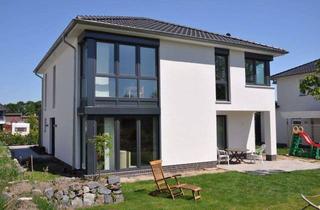 Villa kaufen in 26689 Apen, Wohnen mit Klasse – Stadtvilla trifft Lebensqualität in Apen