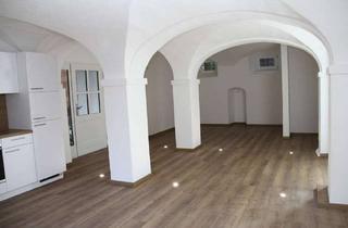 Wohnung mieten in 86742 Fremdingen, Charme trifft Moderne – Exklusive EG-Wohnung mit Gewölbedecken in historischem Gebäude