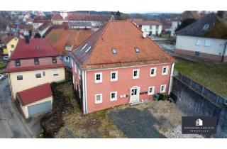 Mehrfamilienhaus kaufen in 91275 Auerbach, Historisches, saniertes Mehrfamilienhaus in Michelfeld: komplett vermietet