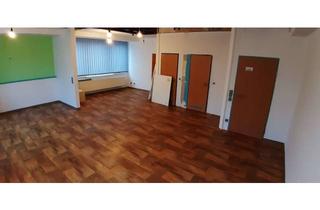 Gewerbeimmobilie mieten in Ribnitzer Straße 24-26, 13051 Neu-Hohenschönhausen, Gewerbefläche im RIZ Center