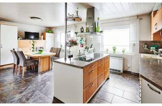 Mehrfamilienhaus kaufen in 32683 Barntrup, Kaufpreisreduzierung! Großzügiges, gepflegtes Ein- oder Mehrfamilienhaus in toller Lage in Sonneborn