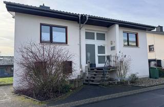 Haus kaufen in 35452 Heuchelheim, Vermietetes Praxishaus in attraktiver Lage zu verkaufen!