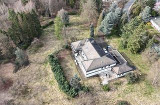 Villa kaufen in 35260 Stadtallendorf, Hoppe Villa, Stadtallendorf - Sanierungsobjekt