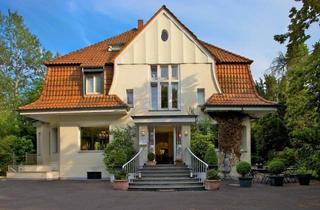 Gewerbeimmobilie kaufen in 40667 Meerbusch, Hotel, Unternehmensresidenz oder Privathaus - ganz wie Sie wollen!
