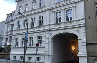 Wohnung mieten in James-Von-Moltke-Straße 30, 02826 Innenstadt, Hochwertig sanierte 4-Raum-DG-Wohnung mit Balkon in der Innenstadt von Görlitz, Erstbezug