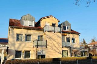 Wohnung kaufen in 84048 Mainburg, Vielseitige Maisonettewohnung – Klimaanlage, 2 Bäder & Carport