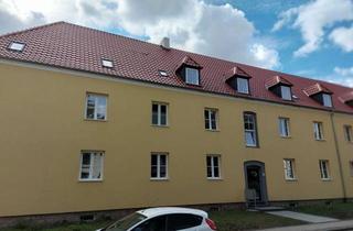 Wohnung mieten in Rosenstrasse 24, 06237 Leuna, Sanierte Große 4 Raum Wohnung in der Gartenstadt Leuna