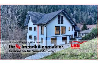 Haus kaufen in 77776 Bad Rippoldsau-Schapbach, Großes Zweifamilienhaus mit Ausbaupotenzial und ELW