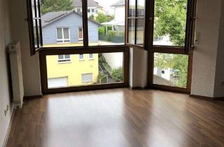 Wohnung kaufen in 74889 Sinsheim, Zentrumsnah - Modernisiert- Dachterrasse