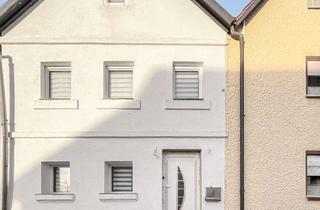 Doppelhaushälfte kaufen in 95500 Heinersreuth, Kernsanierte Doppelhaushälfte in Altenplos