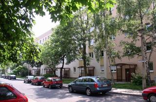 Wohnung mieten in Otto-Geithner-Str. 14, 99867 Gotha, Helle 4 Raum Wohnung mit schöner Raumaufteilung und Balkon!